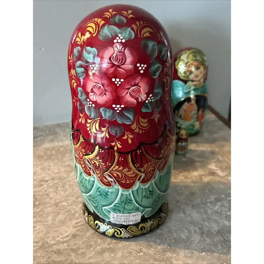 VTG Hand Made Russian Matryoshka Nesting Doll 7 Pc 9” Fairytale Gold Gilt Roses